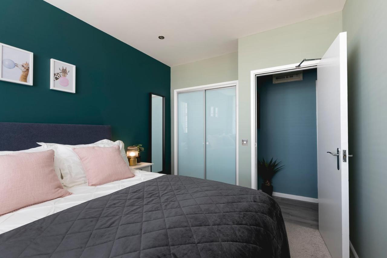 Lovely Brighton Apartments Moments Away From Royal Pavilion Exterior photo