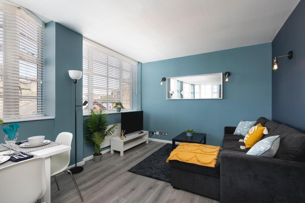 Lovely Brighton Apartments Moments Away From Royal Pavilion Exterior photo