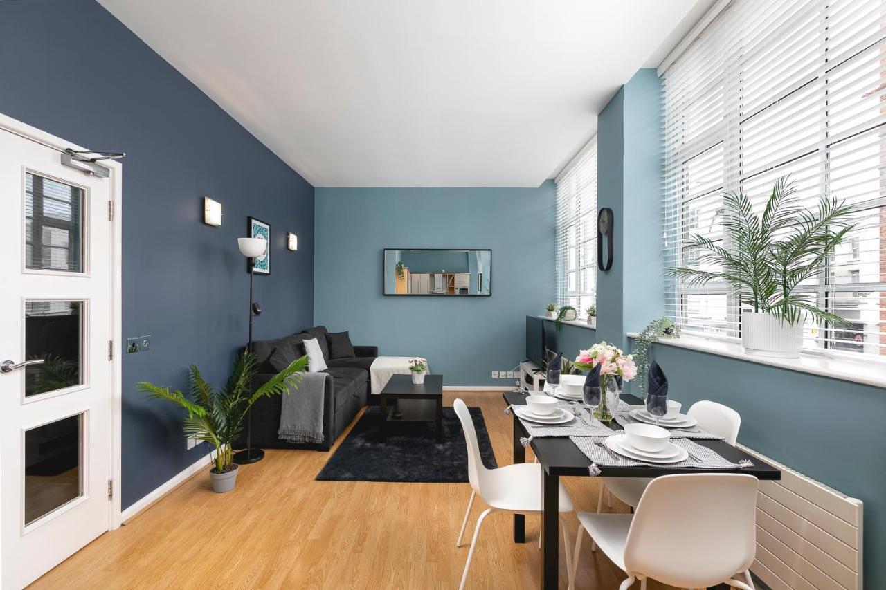 Lovely Brighton Apartments Moments Away From Royal Pavilion Exterior photo