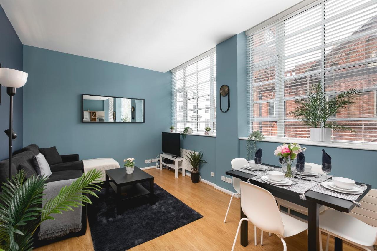 Lovely Brighton Apartments Moments Away From Royal Pavilion Exterior photo