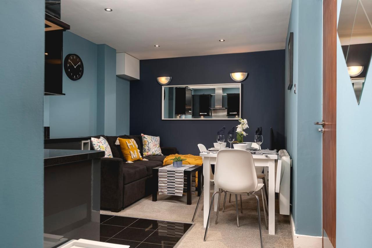 Lovely Brighton Apartments Moments Away From Royal Pavilion Exterior photo